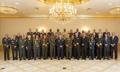 Argentina participa de una cumbre de jefes militares convocada por Estados Unidos en Washington