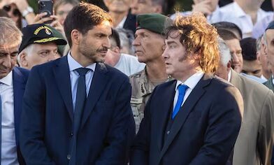 Protesta policial y la carrera hacia 2027: los desafíos que enfrenta Maximiliano Pullaro en su vínculo con Javier Milei Protesta policial y la carrera hacia 2027: los desafíos que enfrenta Maximiliano Pullaro en su vínculo con Javier Milei