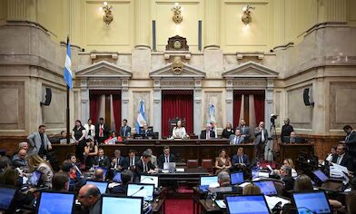 El Senado tratará la semana que viene la reforma laboral, la baja de la edad de imputabilidad y una ley clave para los gobernadores del norte El Senado tratará la semana que viene la reforma laboral, la baja de la edad de imputabilidad y una ley clave para los gobernadores del norte