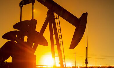 Por la crisis en Medio Oriente, subirán las retenciones a las exportaciones argentinas de petróleo convencional