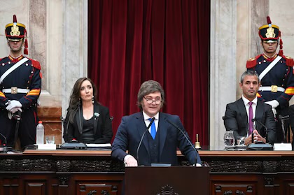 El Gobierno no define prioridades en el Congreso y se demora el envío de las reformas anunciadas por Milei El Gobierno no define prioridades en el Congreso y se demora el envío de las reformas anunciadas por Milei