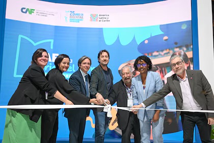 La CAF inauguró su estand en la Feria Internacional del Libro de Buenos Aires