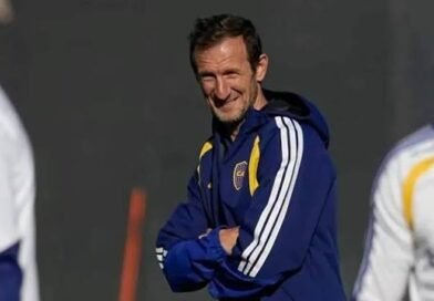 Arruabarrena piensa varios cambios en Boca para visitar a Recoleta