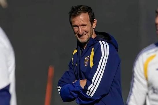 Arruabarrena piensa varios cambios en Boca para visitar a Recoleta