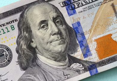 El dólar operó estable y el BCRA acumula compras por más de USD 13.300 millones en el año