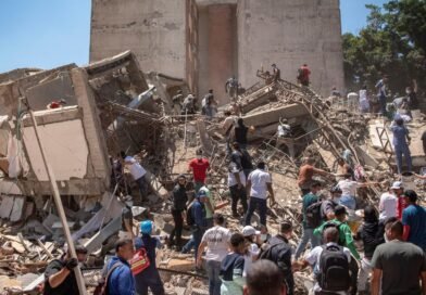 El terremoto en Colombia ya deja al menos 240 muertos y crece la angustia por argentinos desaparecidos