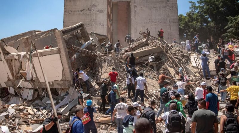 El terremoto en Colombia ya deja al menos 240 muertos y crece la angustia por argentinos desaparecidos