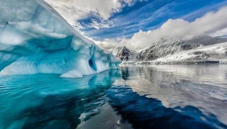Detectaron cientos de terremotos ocultos bajo el glaciar Thwaites, conocido como el «Glaciar del Juicio Final»