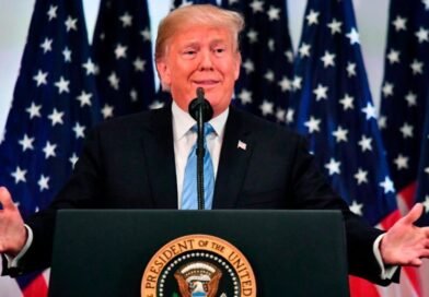 Trump denunció una «conspiración enfermiza» contra la inteligencia artificial y descartó una regulación estricta