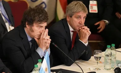 El Gobierno admite que la inflación bajará más lento y estira la meta de un dígito hasta 2029