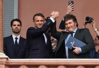 Milei viaja a París con 13 gobernadores aliados para la segunda edición de la Argentina Week Milei viaja a París con 13 gobernadores aliados para la segunda edición de la Argentina Week