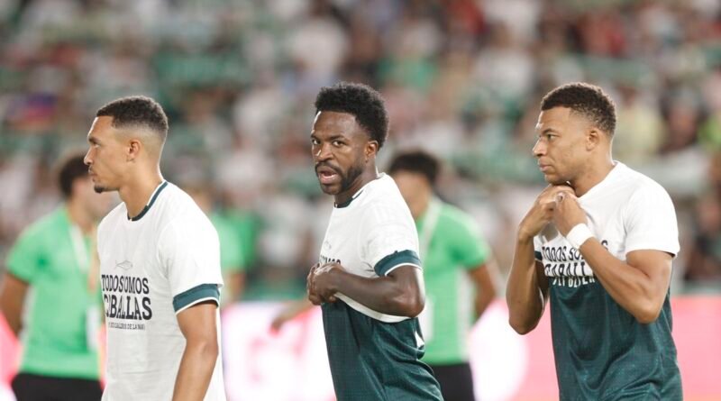Mbappé, Vinícius y Konaté generaron polémica en el Real Madrid al no mostrar la camiseta de apoyo a Ceuta