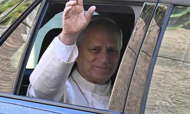 El Papa fue operado con éxito en Roma y el Vaticano confirmó que tenía un adenocarcinoma pulmonar